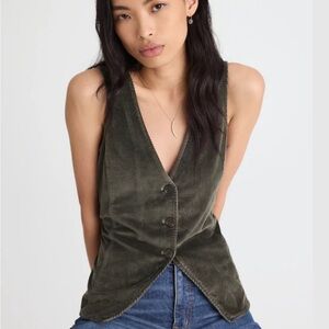 V-Neck Cutaway Vest in Corduroy